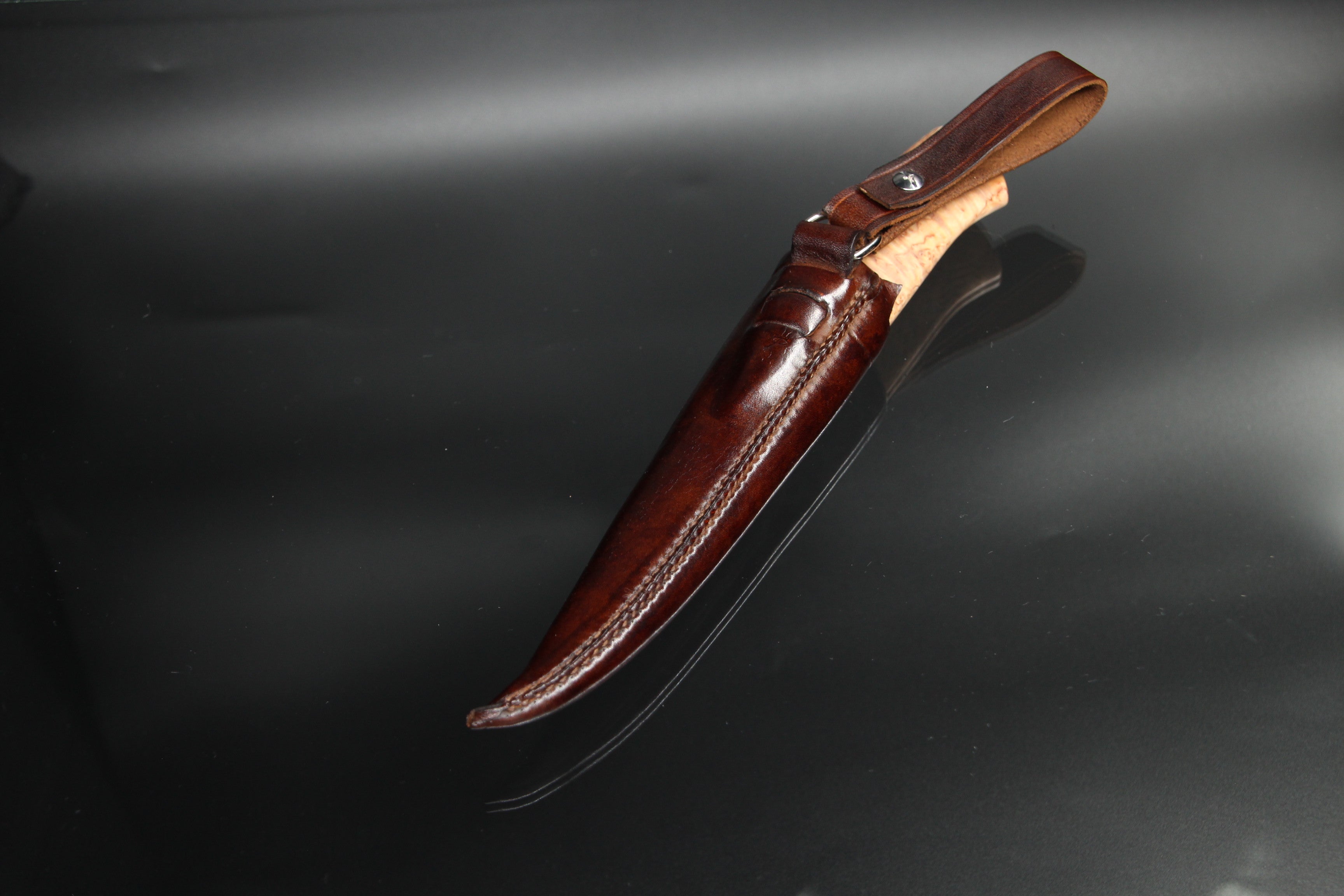 Kniv kr 2600,-