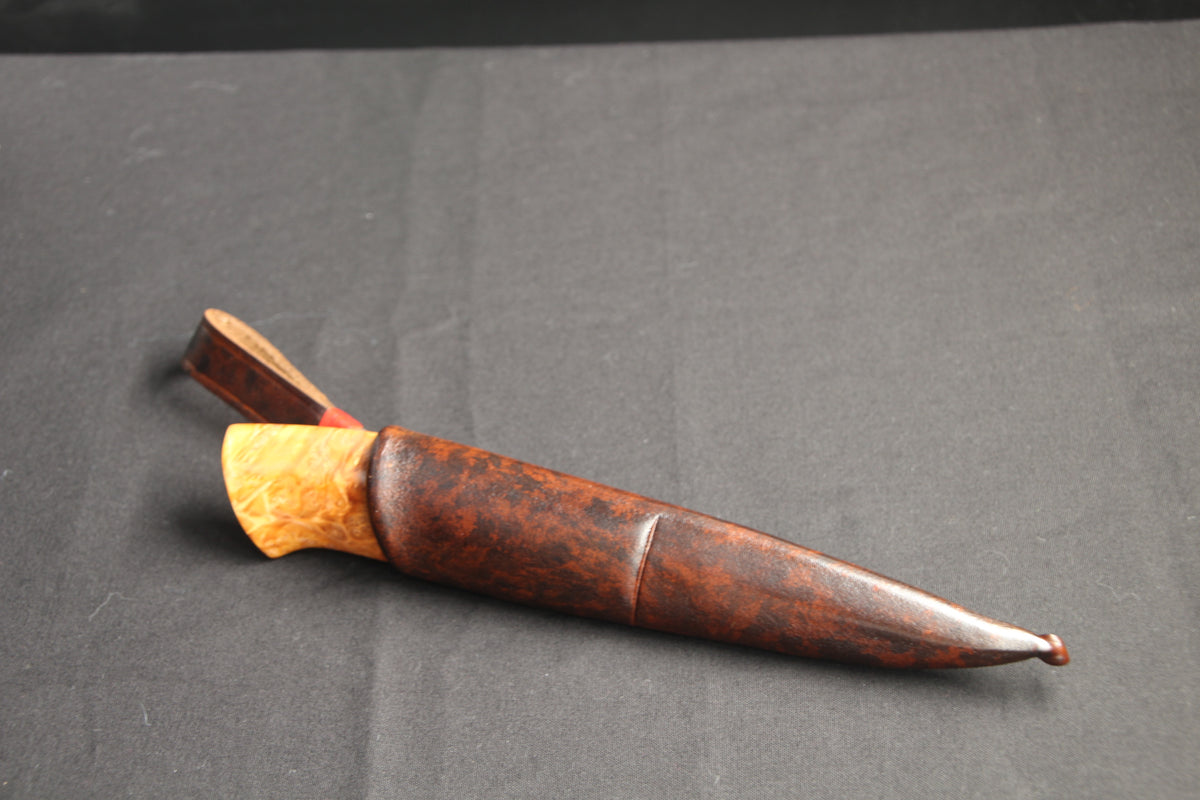 Kniv 3200,-
