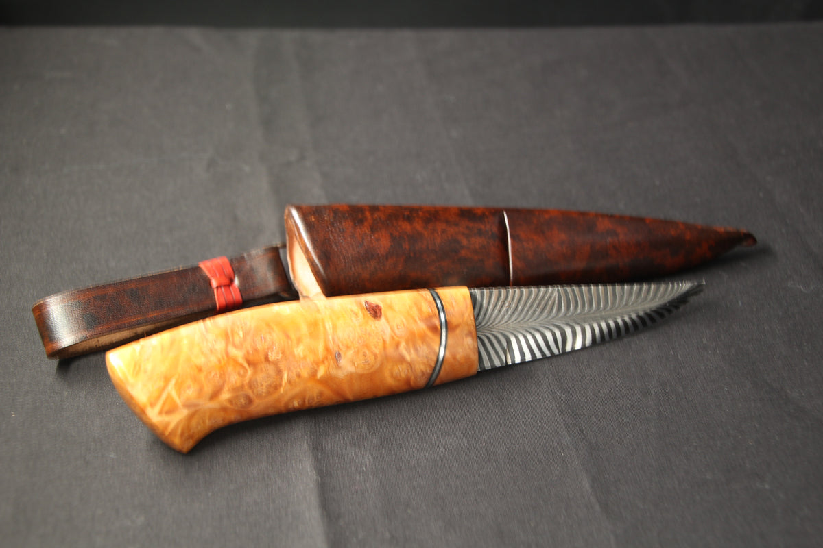 Kniv 3200,-