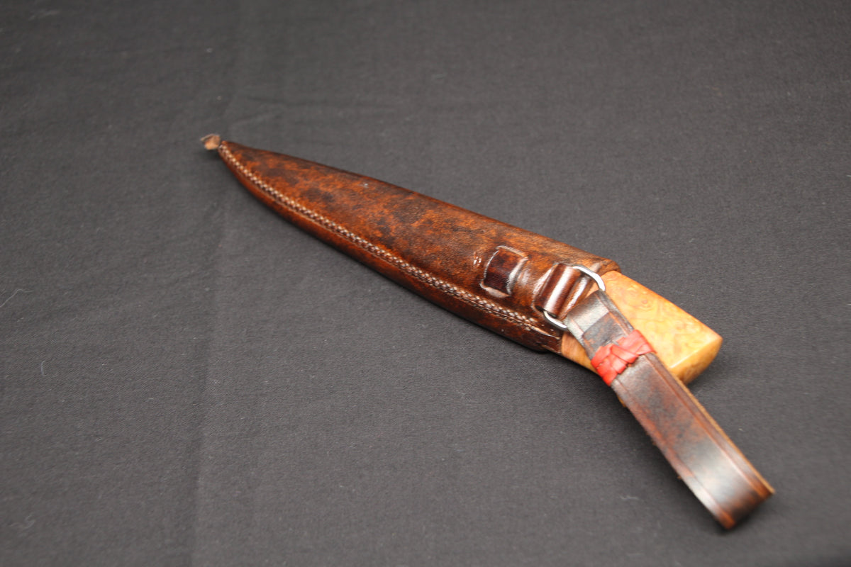 Kniv 3200,-