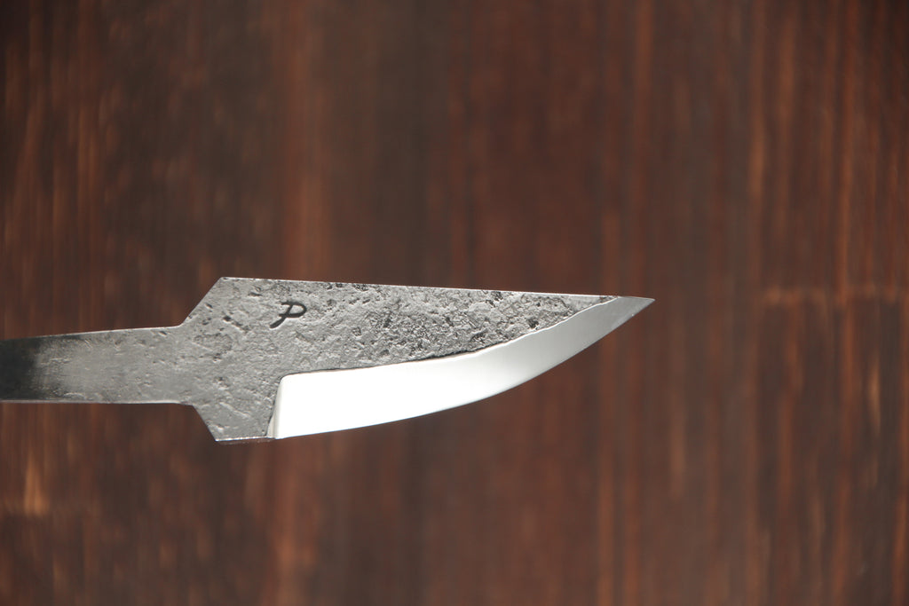 Knivblad råsmidd, med rett rygg